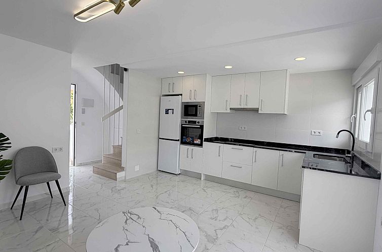 Geschakelde woning in Los Balcones