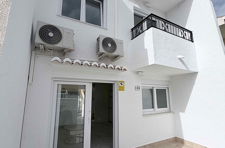 Geschakelde woning in Los Balcones
