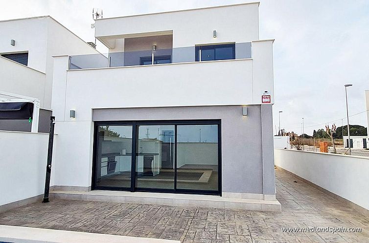 Vrijstaande woning in La Zenia