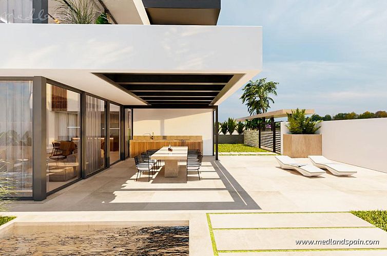Vrijstaande woning in La Zenia