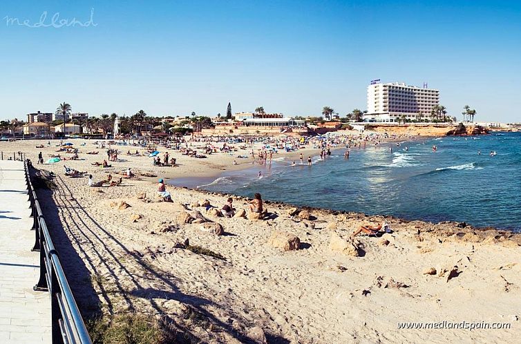 Vrijstaande woning in La Zenia
