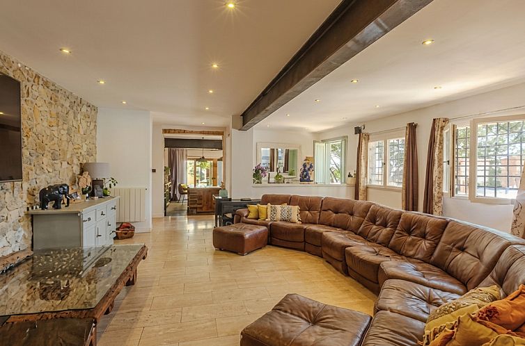 Vrijstaande woning in Aigües