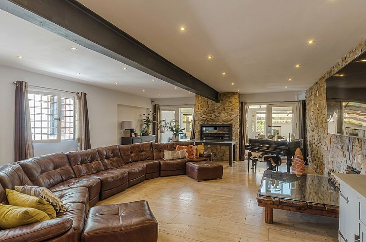 Vrijstaande woning in Aigües