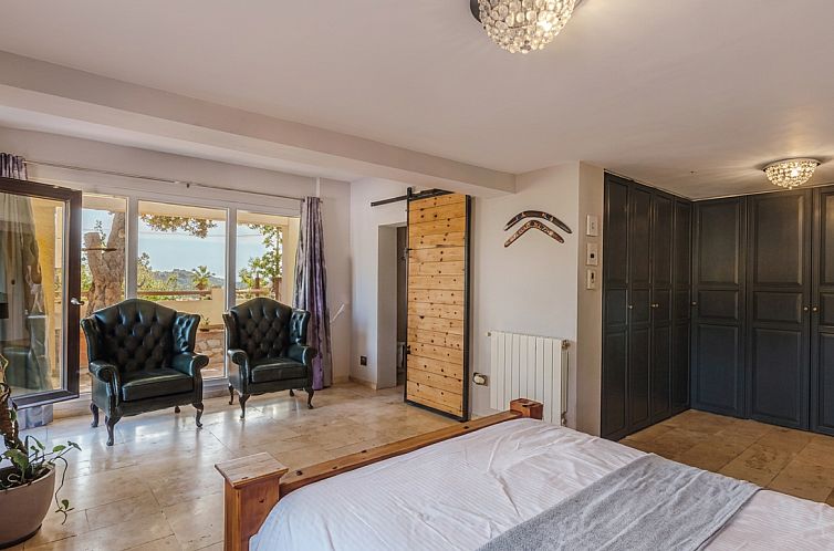 Vrijstaande woning in Aigües