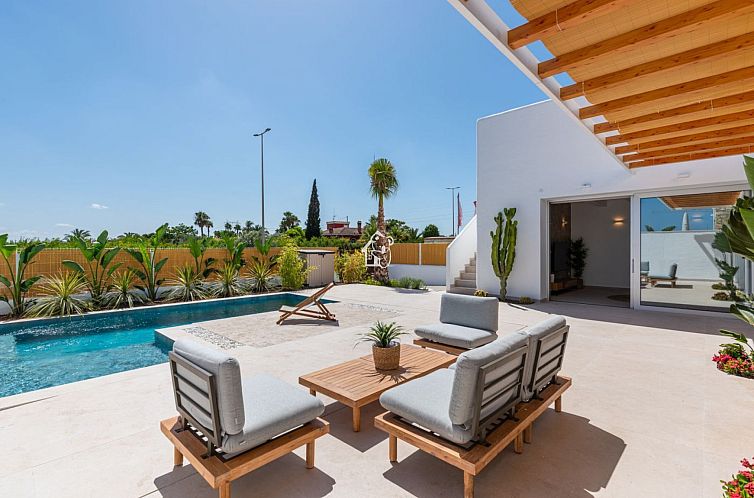 Vrijstaande woning in Benijofar