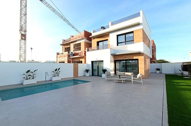Vrijstaande woning in Benijofar