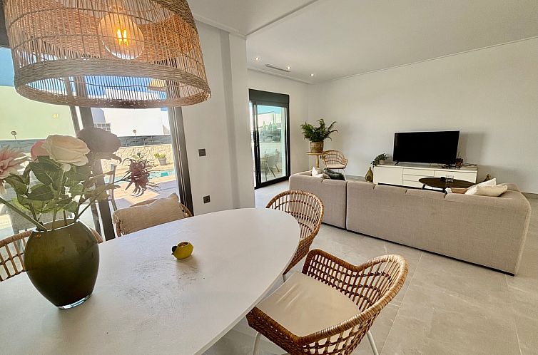 Vrijstaande woning in Benijofar