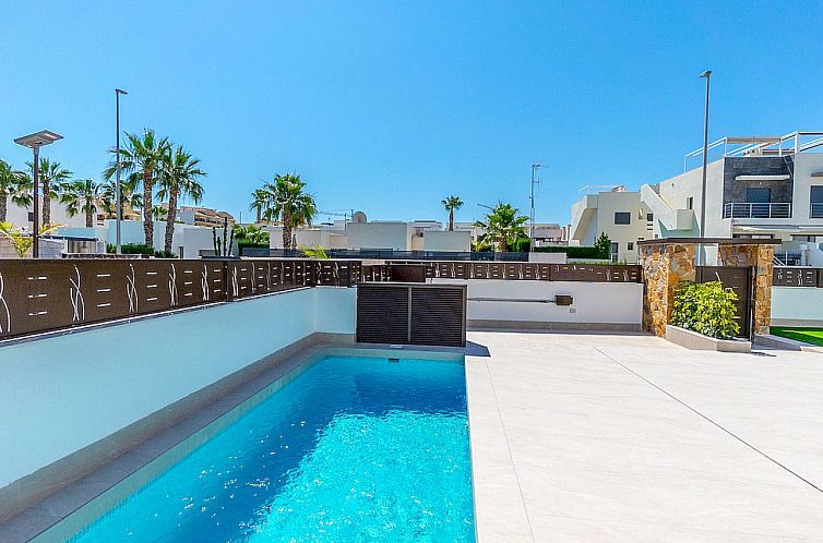 Geschakelde woning in Benijofar