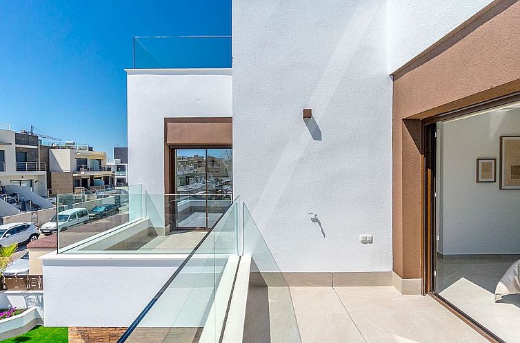 Geschakelde woning in Benijofar