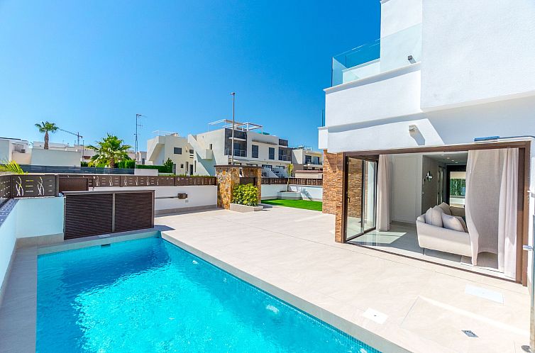 Vrijstaande woning in Benijofar