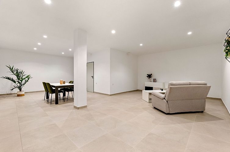 Vrijstaande woning in Benijofar