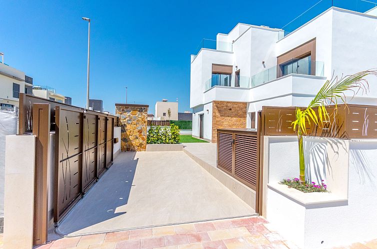 Vrijstaande woning in Benijofar