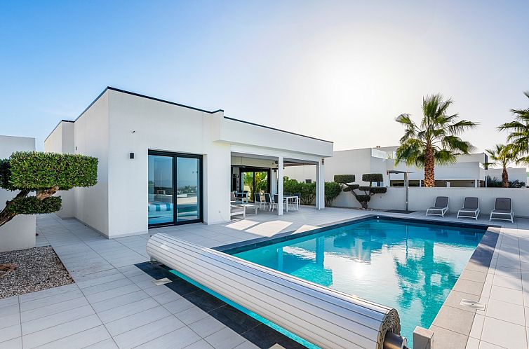 Vrijstaande woning in Benijofar