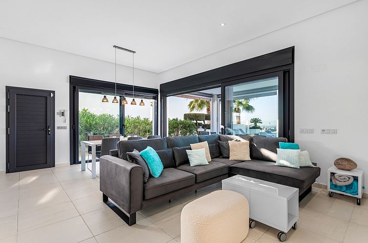 Vrijstaande woning in Benijofar