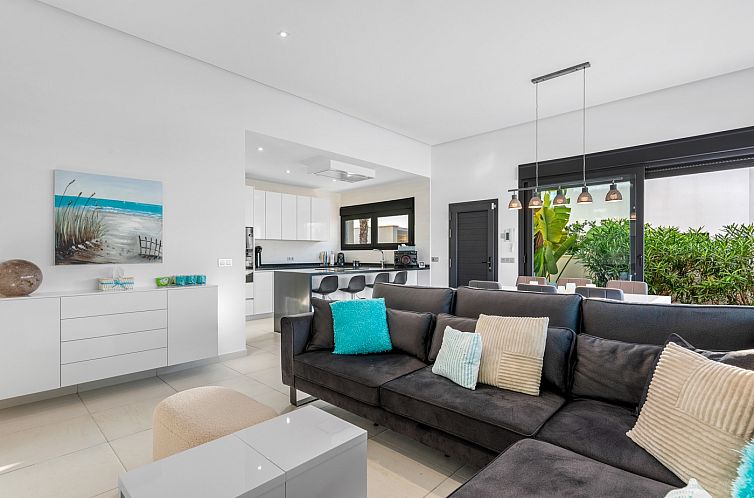 Vrijstaande woning in Benijofar