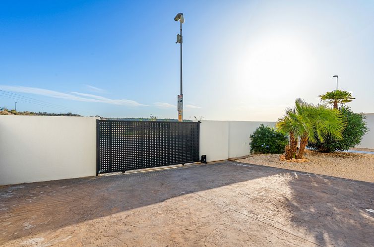 Vrijstaande woning in Benijofar