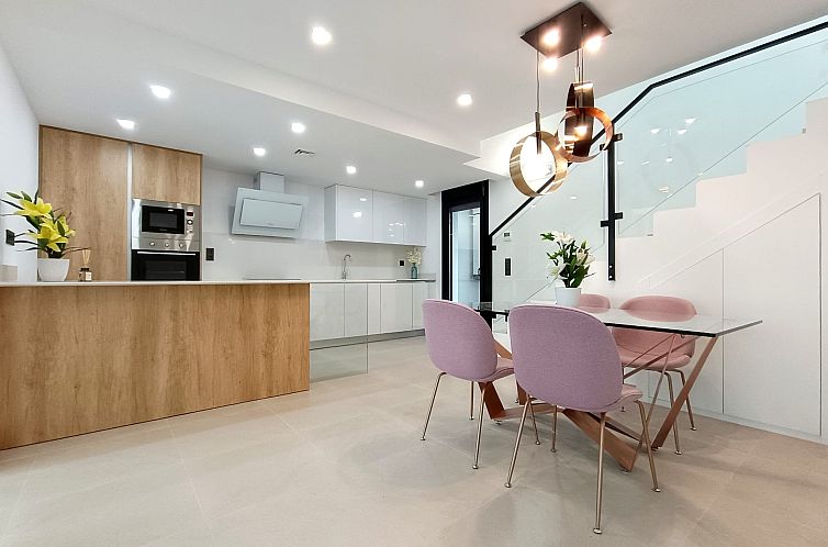 Geschakelde woning in Benijofar