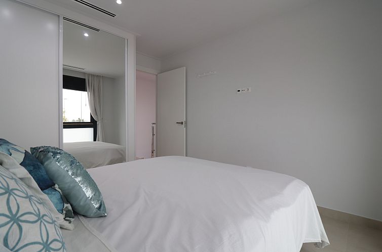 Geschakelde woning in Benijofar