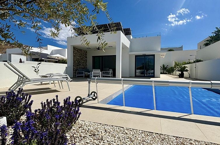 Vrijstaande woning in Benijofar