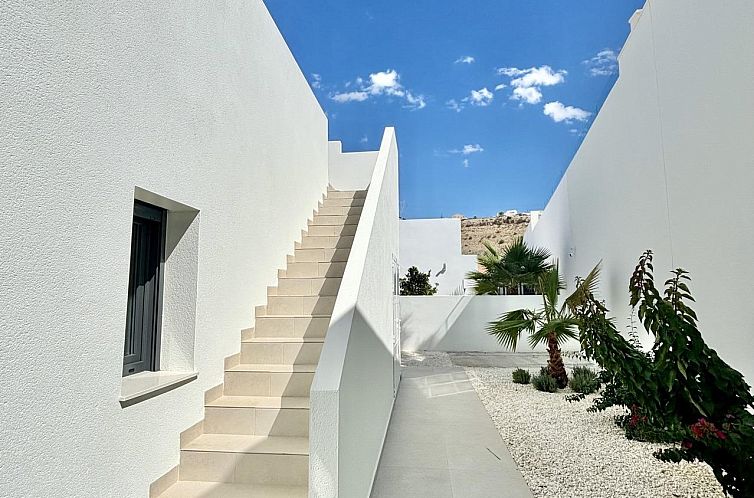 Vrijstaande woning in Benijofar