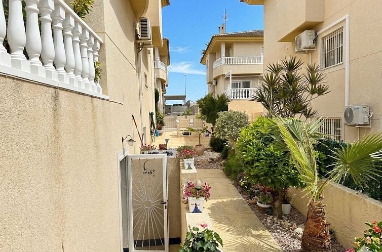 Geschakelde woning in Benijofar