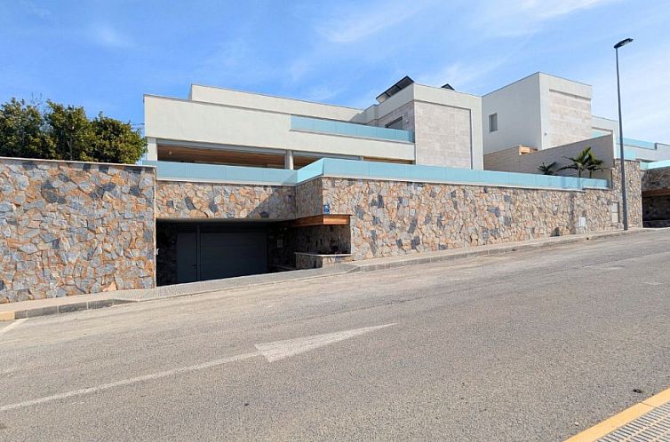 Vrijstaande woning in Benijofar