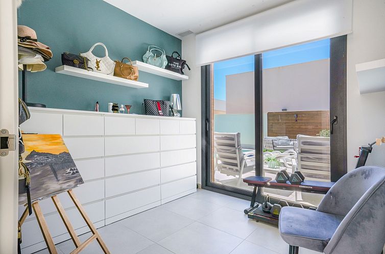 Geschakelde woning in Benijofar