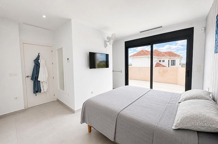 Geschakelde woning in Benijofar