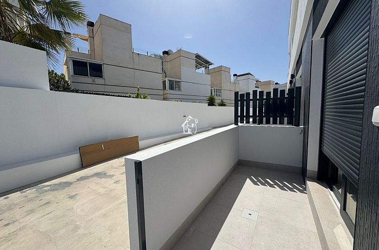 Geschakelde woning in Cabo Roig