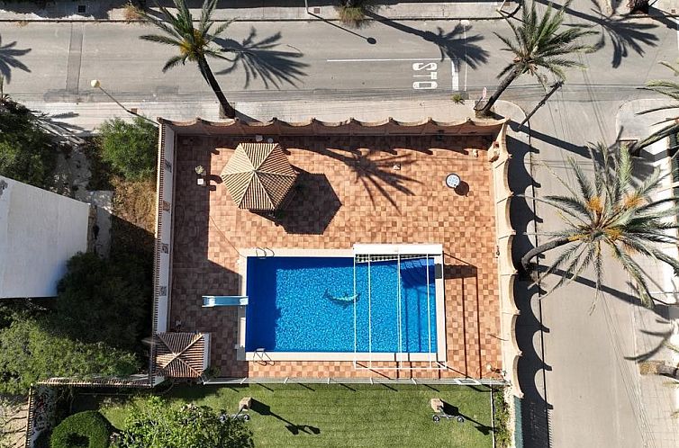Vrijstaande woning in Cabo Roig