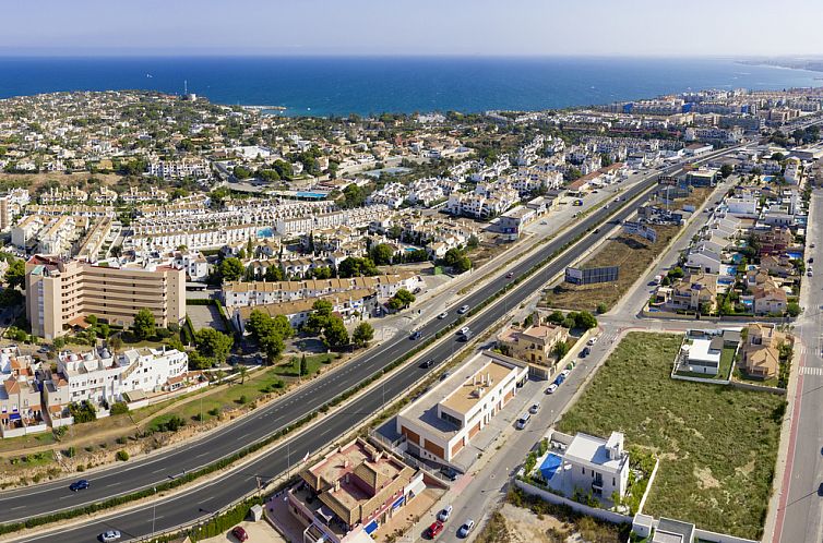 Vrijstaande woning in Cabo Roig
