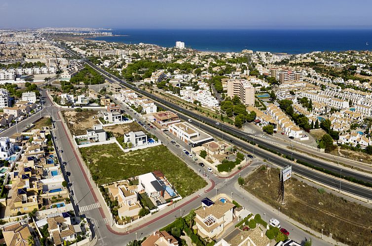 Vrijstaande woning in Cabo Roig