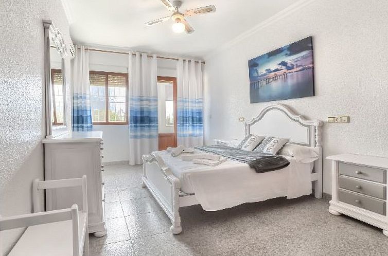 Vakantiehuis Villa Garrofer- PlusHolidays