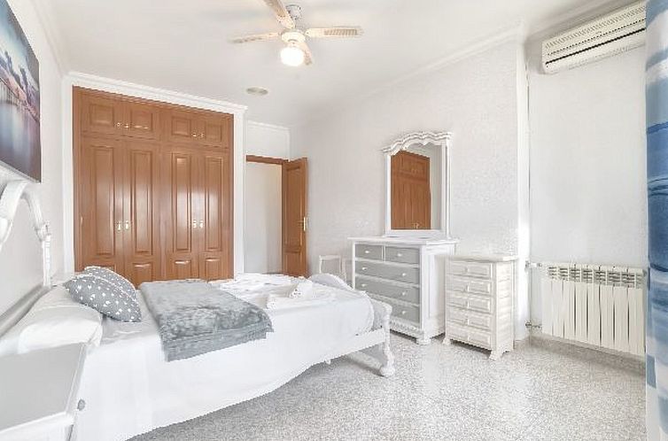 Vakantiehuis Villa Garrofer- PlusHolidays