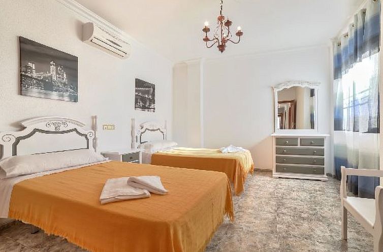 Vakantiehuis Villa Garrofer- PlusHolidays