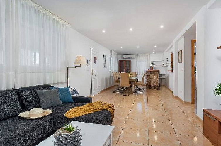 Vakantiehuis Villa Caleta - PlusHolidays