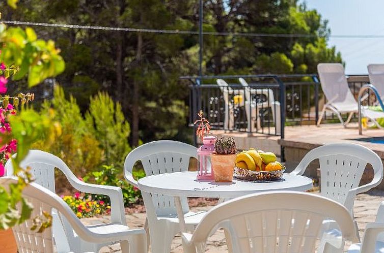 Vakantiehuis Villa Estacion - PlusHolidays