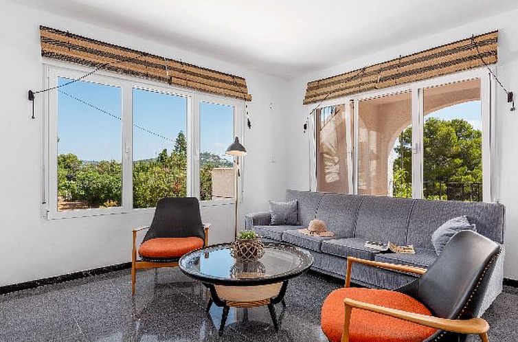 Vakantiehuis Villa Estacion - PlusHolidays