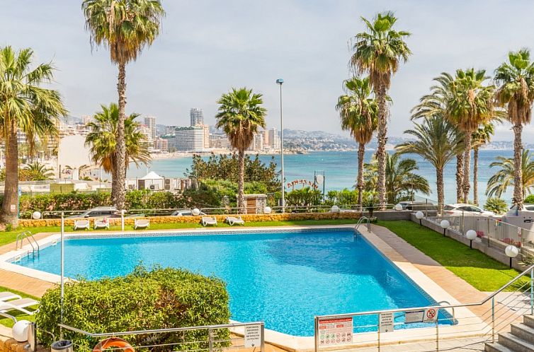 Schwimmbad und Meerblick in Messana 13, Ferienhaus in Calpe, Costa Blanca, Spanien, ideal zum Entspannen.