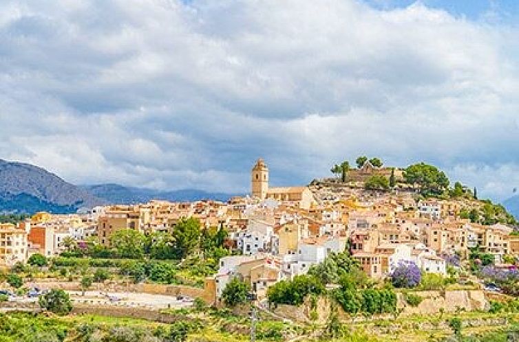 Vrijstaande woning in Polop