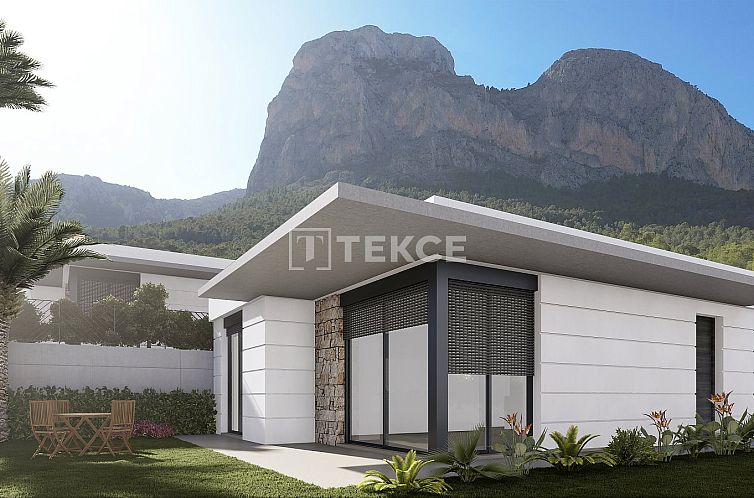 Vrijstaande woning in Polop