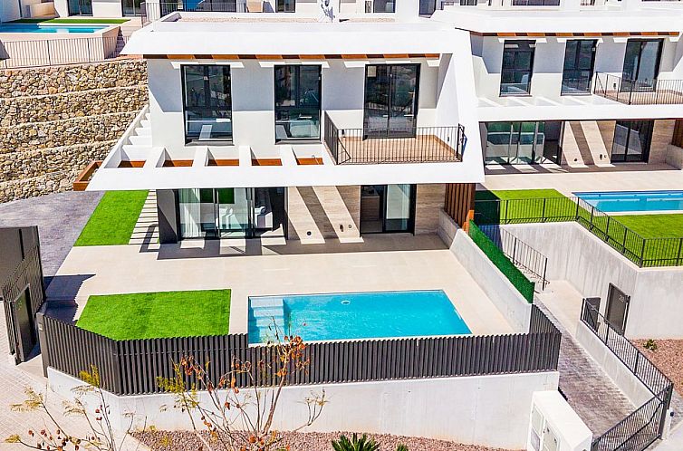 Vrijstaande woning in Polop