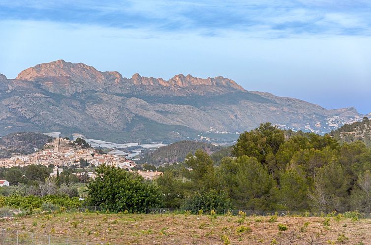 Vrijstaande woning in Polop