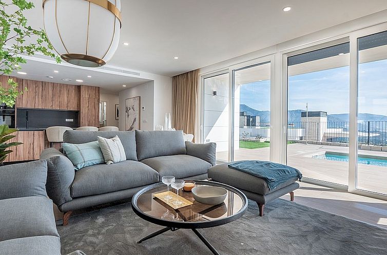 Vrijstaande woning in Polop