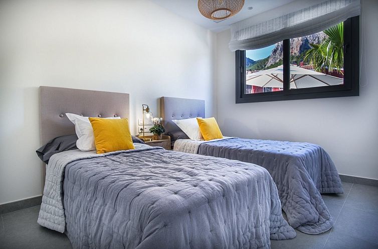 Vrijstaande woning in Polop