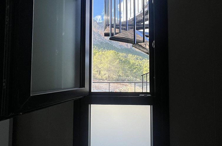 Vrijstaande woning in Polop