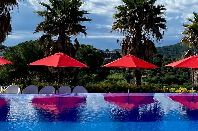 XL Villa Calonge