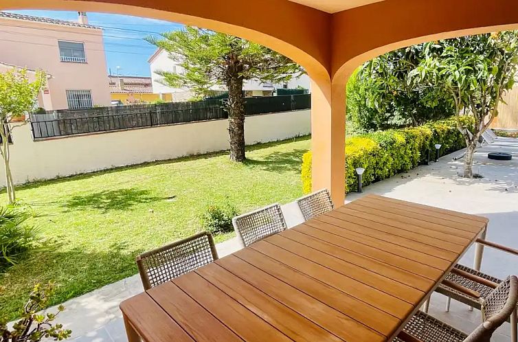 Casa Hermanos