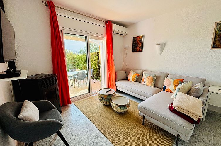Vakantiehuis Casa Fluvià mit Gemeinschaftspool