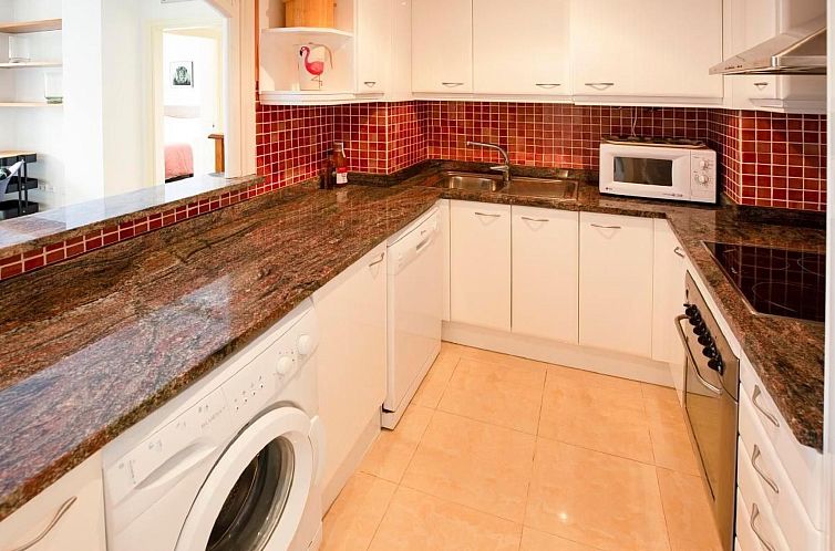 Appartement Ferranelles mit großer Terrasse